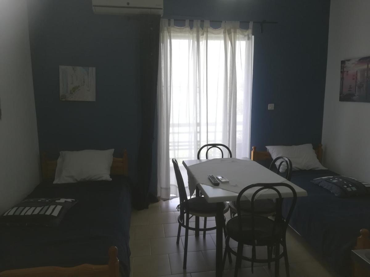 Akrogiali Agiokampos  Buitenkant foto